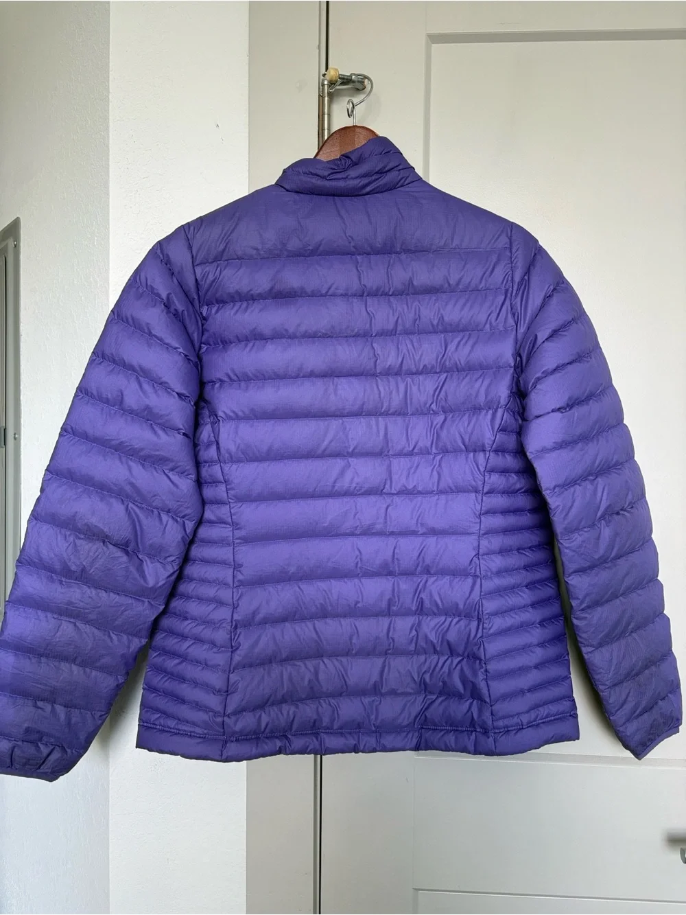 PATAGONIA DOWN FULL ZIP PURPLE JACKET WOMENS LARGE